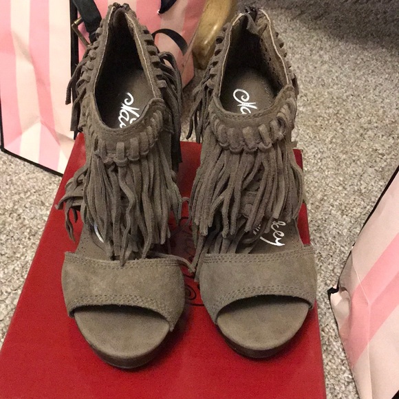 naughty monkey wedges